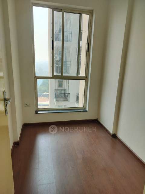 3 BHK Flat In Imperia Esfera For Sale  In Sector 37-c