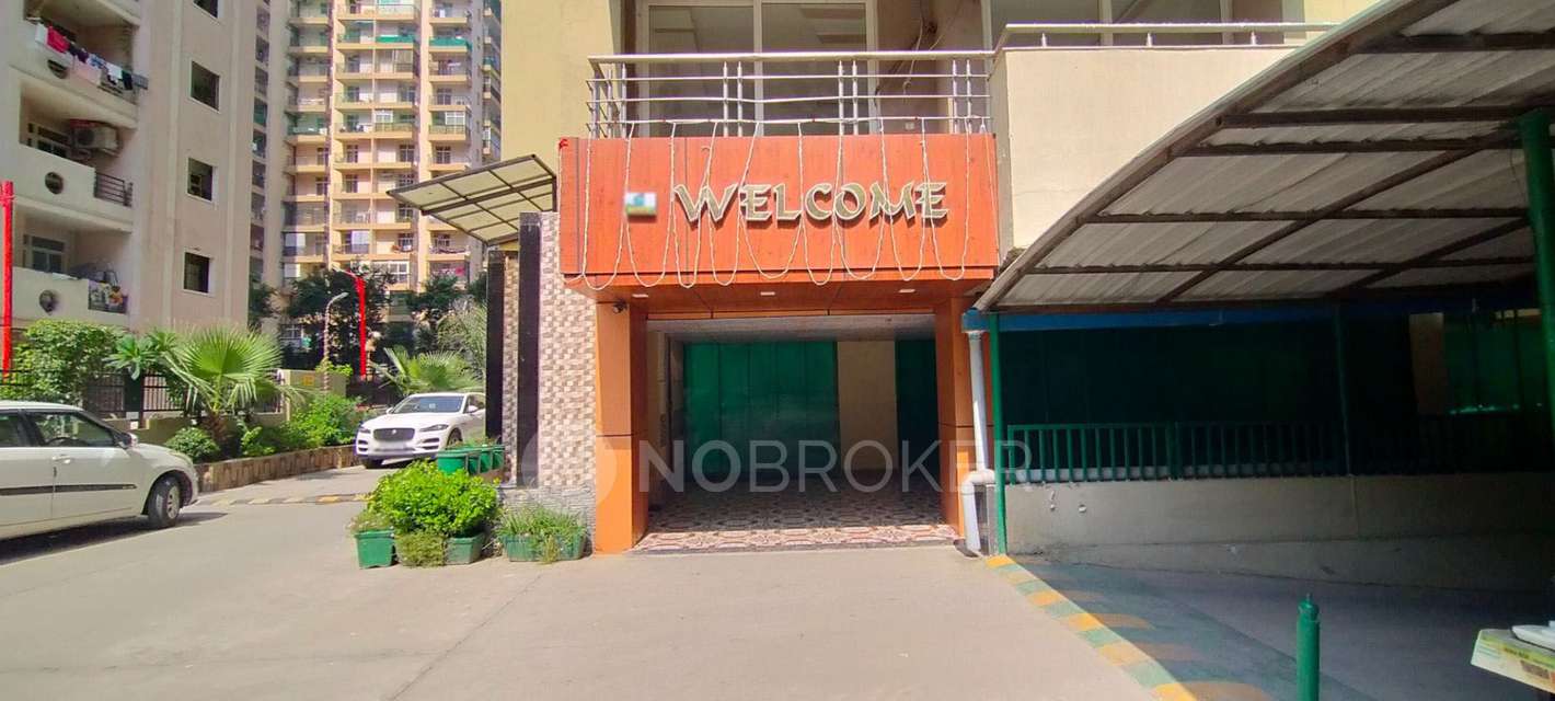 4 BHK Flat In Sam Residency For Sale  In Crossings Republik