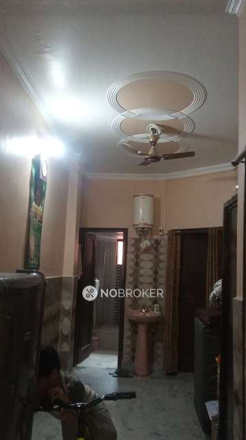 4 BHK Flat For Sale  In Wazirabad