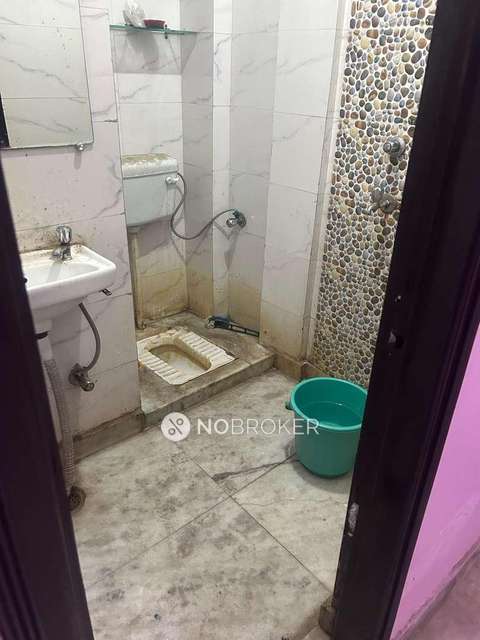 2 BHK Flat In Standalone Building  For Sale  In Rohini