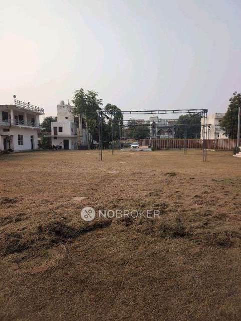 Godown/Warehouse in Sector 10, Greater Noida for Rent 