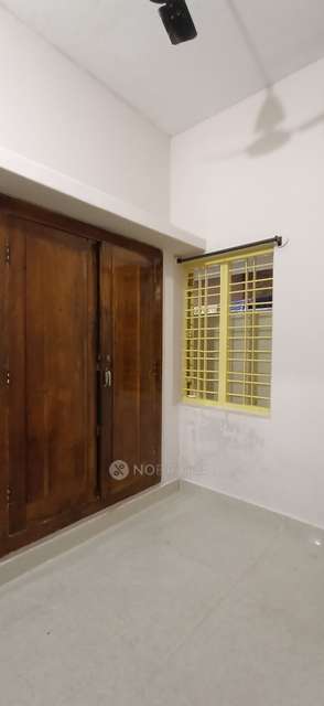 1 BHK Flat In Standalone  for Rent  In Indiranagar