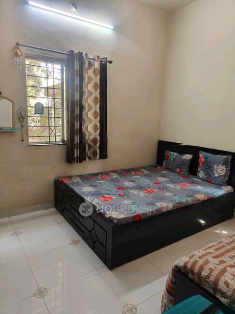 Shared Room for Female In 1 BHK  In Bora Park In Pimple Saudagar