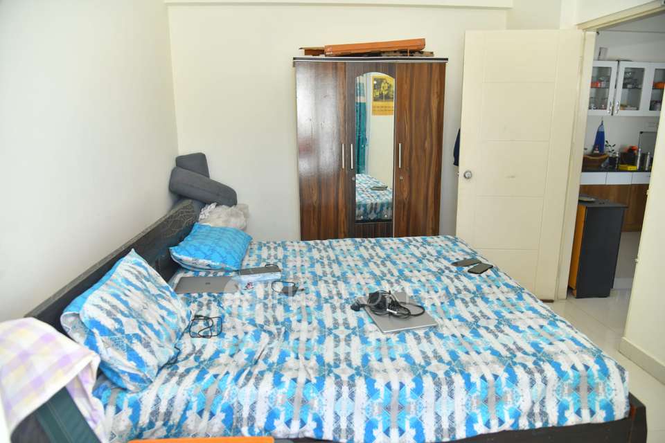 2 BHK Flat In Sv Elegant For Sale  In Sv Elegant