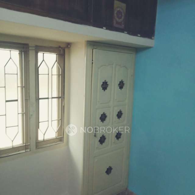 2 BHK Flat In Mathangi Apartments, Kodam For Sale  In Kodambakkam