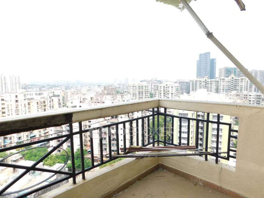 4 BHK Flat In Ashiana Upvan, Indirapuram For Sale  In Indirapuram