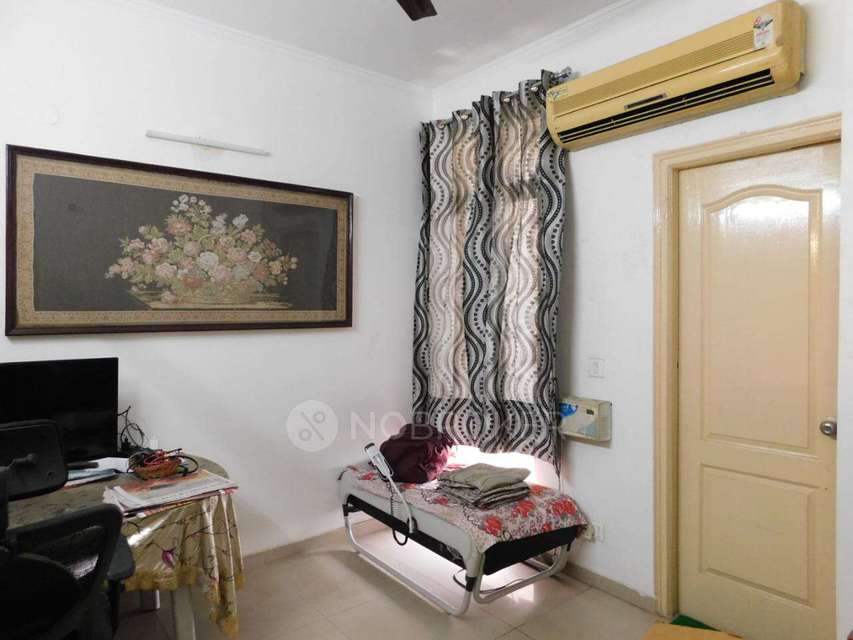4 BHK Flat In Ashiana Upvan, Indirapuram For Sale  In Indirapuram