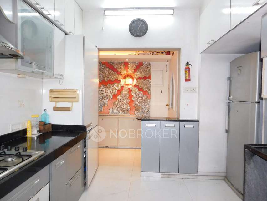 2 BHK Flat In Gokul Concorde For Sale  In Kandivali East