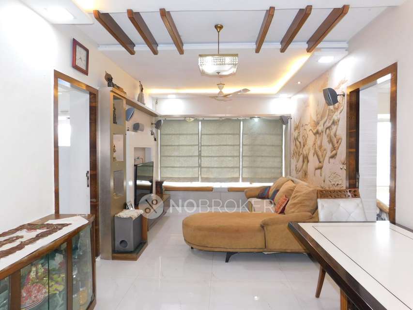 2 BHK Flat In Gokul Concorde For Sale  In Kandivali East