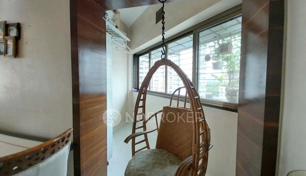 2 BHK Flat In Gokul Concorde For Sale  In Kandivali East