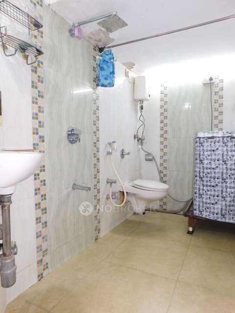 2 BHK Flat In Gokul Concorde For Sale  In Kandivali East