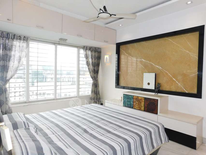 2 BHK Flat In Gokul Concorde For Sale  In Kandivali East