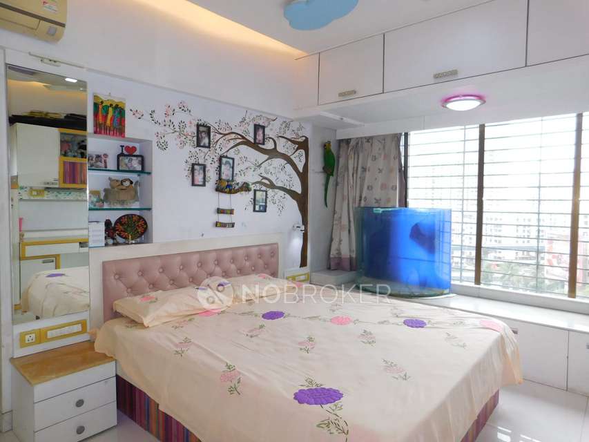 2 BHK Flat In Gokul Concorde For Sale  In Kandivali East