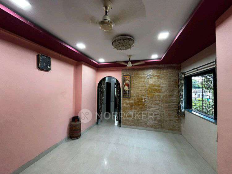 1 BHK Flat In Om Shivdham Chs, Maratha Section 32, Ulhasnagar 4 For Sale  In Krishna Nagar