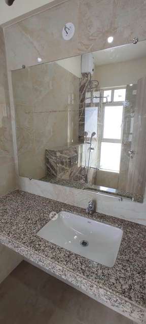 2 BHK Flat In Wadhwa Auris And Ciana For Sale  In Mulund West