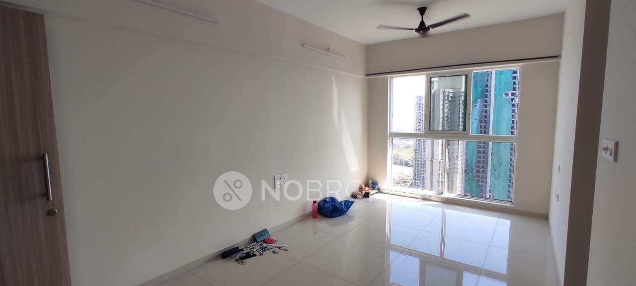 2 BHK Flat In Wadhwa Auris And Ciana For Sale  In Mulund West