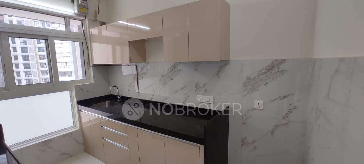 2 BHK Flat In Wadhwa Auris And Ciana For Sale  In Mulund West