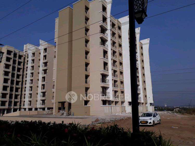 2 BHK Flat In Arihant Arshiya For Sale  In Parel