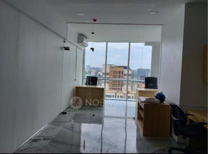 Office Space in  Bandra  , Mumbai for Rent 