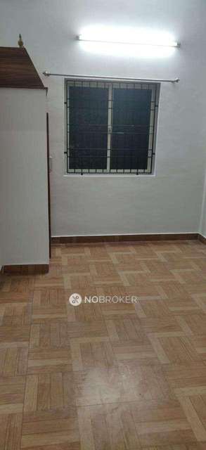 2 BHK Flat In Maha Flats, Pallavaram For Sale  In Malangananda Puram