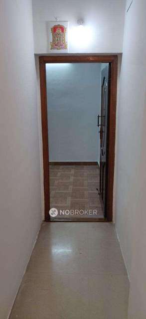 2 BHK Flat In Maha Flats, Pallavaram For Sale  In Malangananda Puram