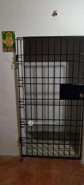 2 BHK Flat In Maha Flats, Pallavaram For Sale  In Malangananda Puram