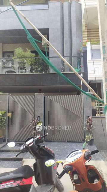 Godown/Warehouse in Bali Nagar, Delhi for sale 