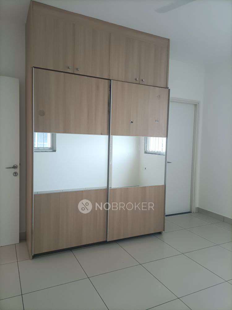 2 BHK Flat In Shapoorji Pallonji Parkwest, Binnypet for Rent  In Binnypet