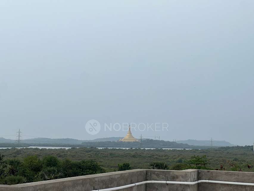 4+ BHK Flat In Ai Ekveera Mauli Cottage  For Sale  In Malad West