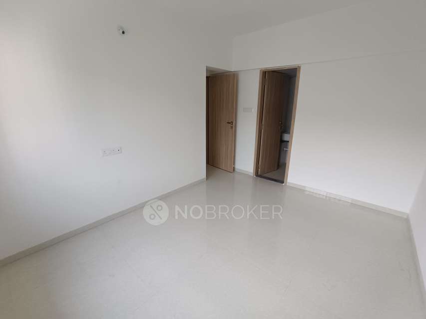 2 BHK Flat In Kohinoor Viva City For Sale  In Dhanori