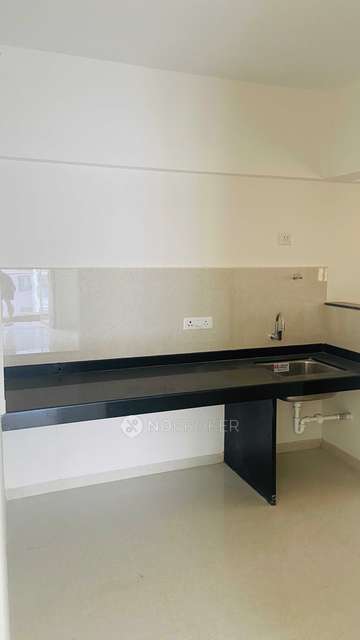 2 BHK Flat In Kohinoor Viva City For Sale  In Dhanori