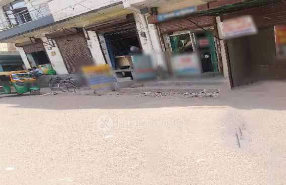 Shop in Sector 10a, Gurgaon for Rent 