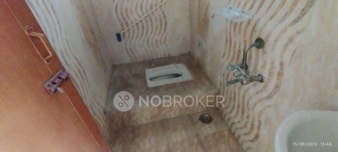 2 BHK Flat In Lotus  Apartment For Sale  In Irumbuliyur