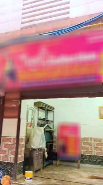 Shop in  Rohini, Delhi for Rent 