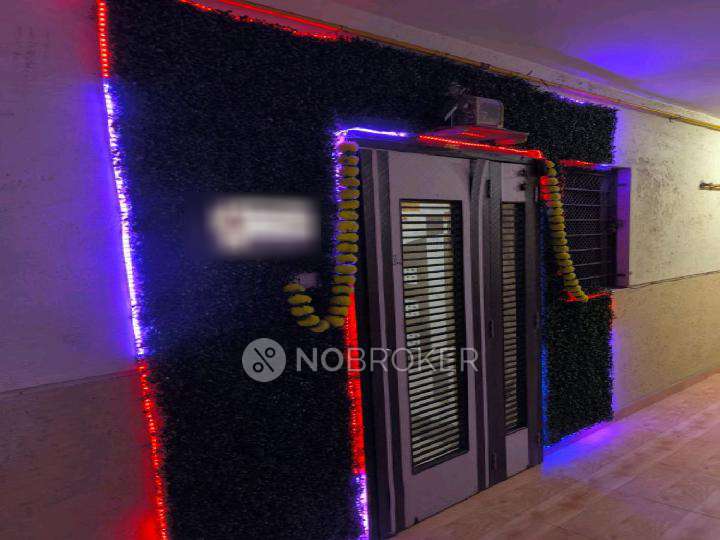 1 BHK Flat In New Pakiza Chs For Sale  In Kandivali West