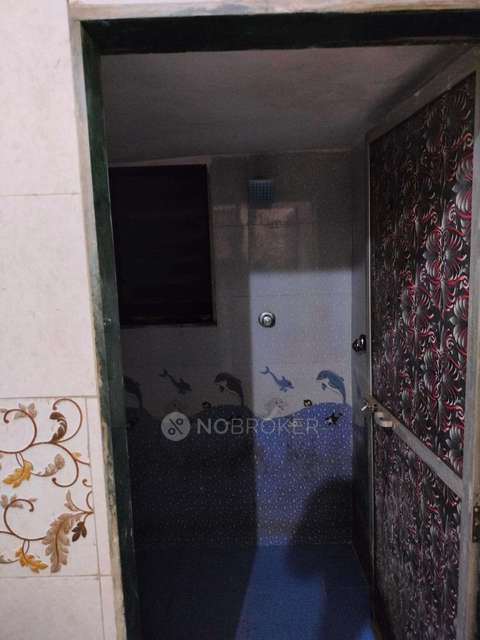 1 BHK Flat In Om Tushar Chs For Sale  In Vitawa