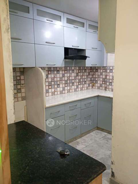 2 BHK Flat In Dda Lig Houses Molarbandh For Sale  In Badarpur