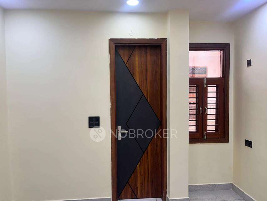 3 BHK Flat In Shiv  Shakti  For Sale  In Dwarka
