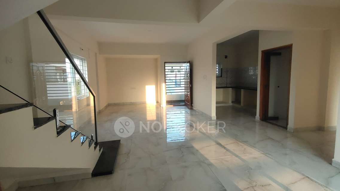 3 BHK Flat In Sri Hari Bhumika For Sale  In Padmanabhanagar
