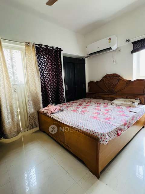 2 BHK Flat In Wisteriaa Cooperative Housing Society for Rent  In Wakad