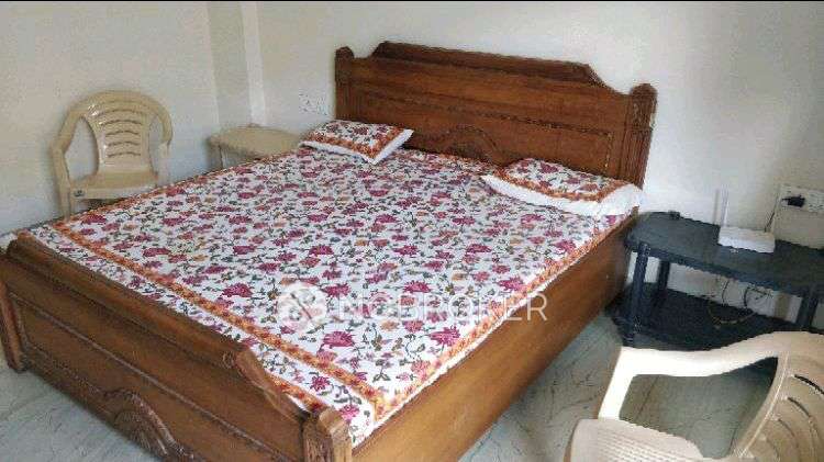 1 RK House for Rent  In Sector 23