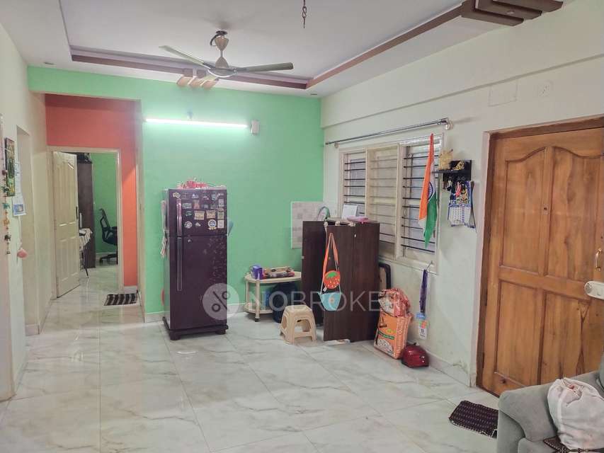 2 BHK Flat In Sbv Apartment For Sale  In Jeevan Bima Nagar