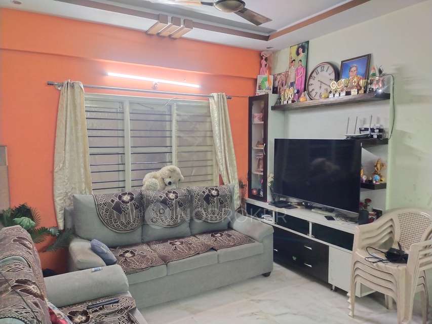 2 BHK Flat In Sbv Apartment For Sale  In Jeevan Bima Nagar