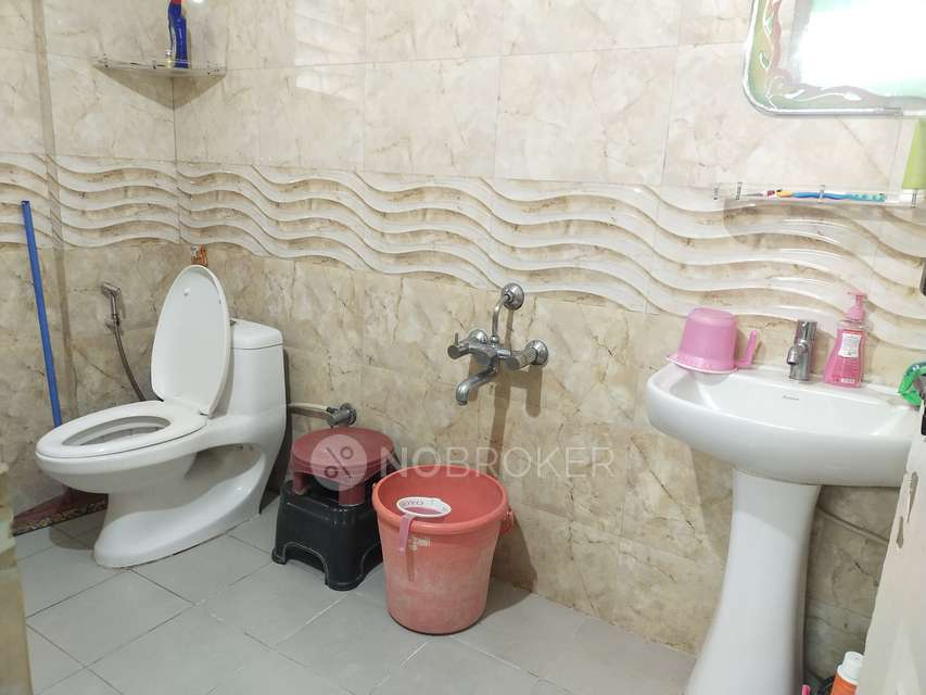 2 BHK Flat In Sbv Apartment For Sale  In Jeevan Bima Nagar