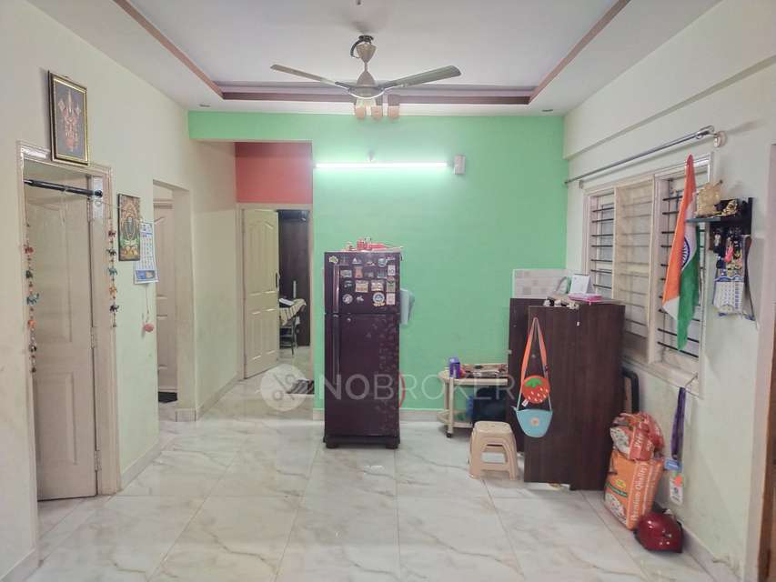 2 BHK Flat In Sbv Apartment For Sale  In Jeevan Bima Nagar