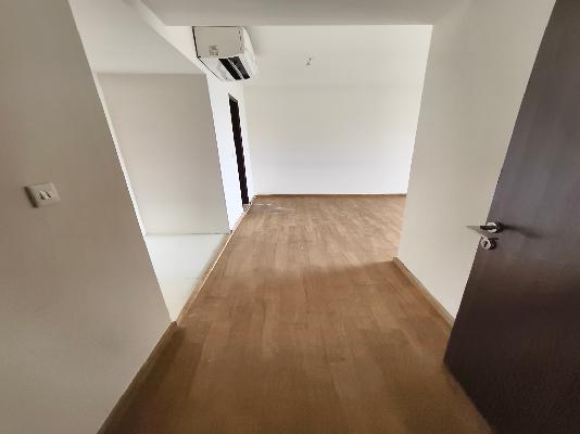 2 BHK Flat In One India Bulls  For Sale  In Thane West