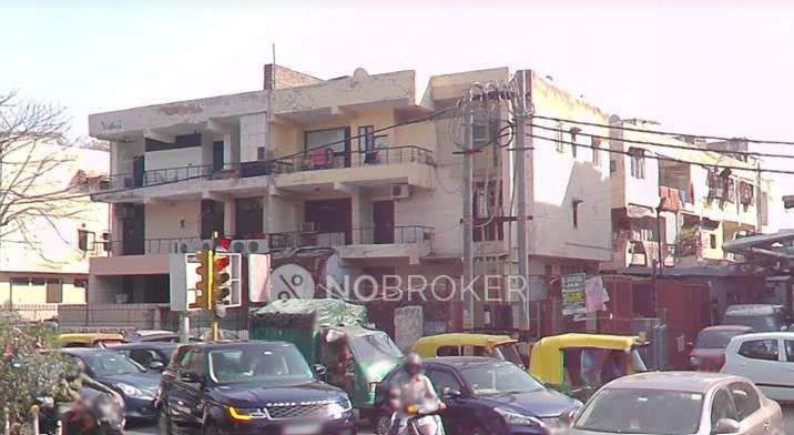 Office Space in Punjabi Bagh, Delhi for sale 