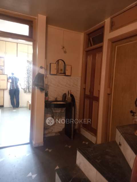 Shop in Ravivar Peth, Pune for Rent 