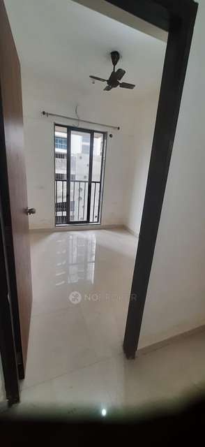 2 BHK Flat In Parinee Essence, Kandivali West For Sale  In Kandivali West