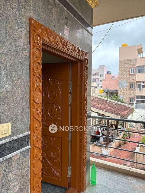 1 RK Flat In Standalone Building  for Rent  In Thyagaraja Nagar